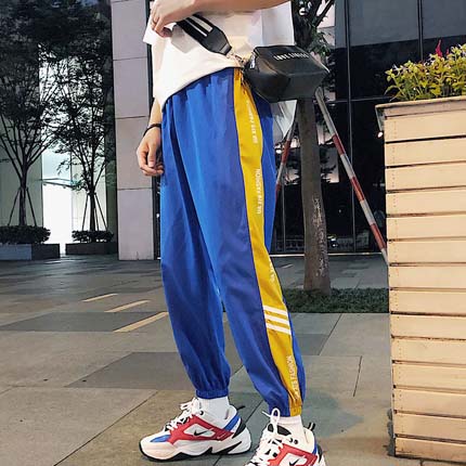 ins超火的秋季运动裤