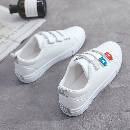 百搭魔术贴休闲小白鞋