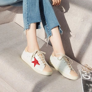 韩版百搭平底休闲小脏鞋