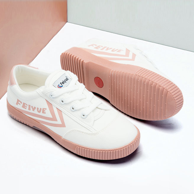 飞跃少女心糖果色帆布鞋