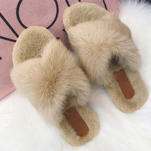 韩版百搭网红毛毛拖鞋