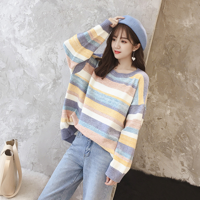 彩虹条纹慵懒毛衣