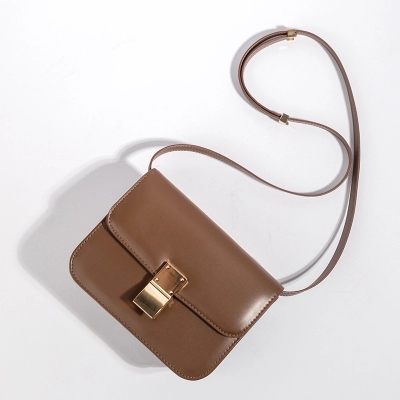 港风复古质感豆腐包