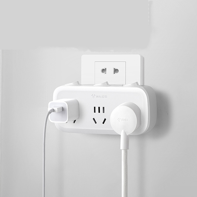 公牛插座转换器