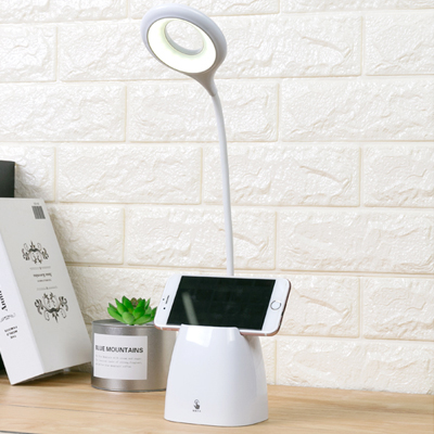 LED护眼台灯带笔筒