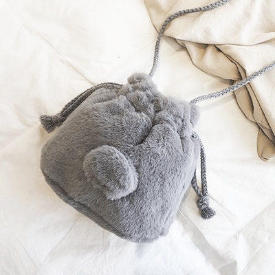 韩版秋冬热卖兔子小屁股斜挎包