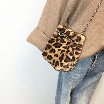 秋冬豹纹毛毛水桶包