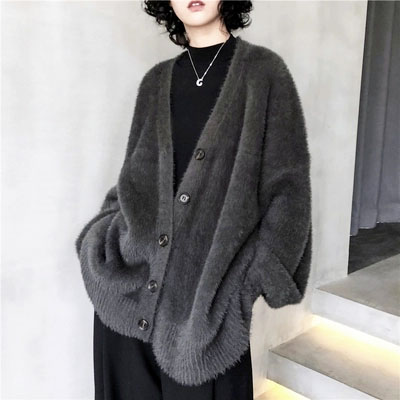 慵懒V领水貂绒开衫
