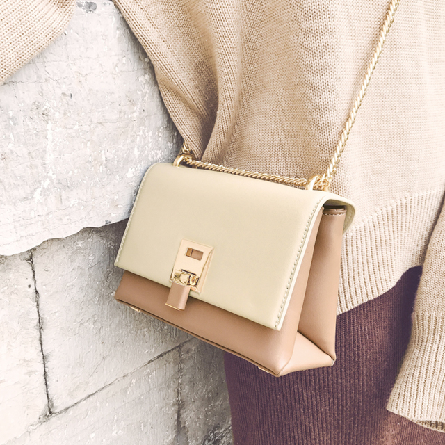 欧美色锁扣斜挎包