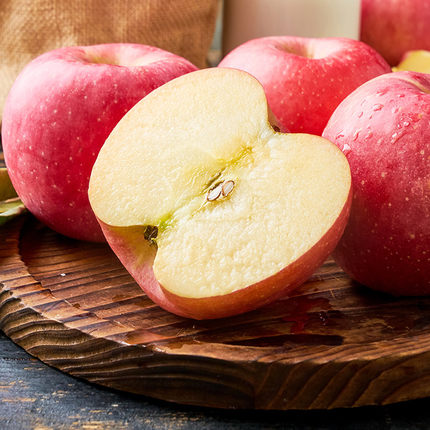 新鲜整箱10斤红富士苹果