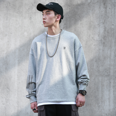 嘻哈蝙蝠袖印花卫衣