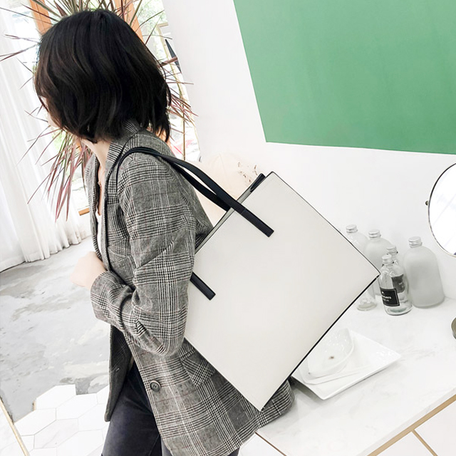 真皮简约百搭通勤包