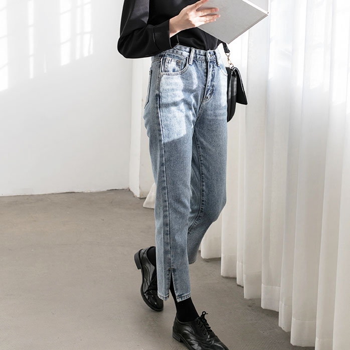 高腰开叉直筒牛仔裤