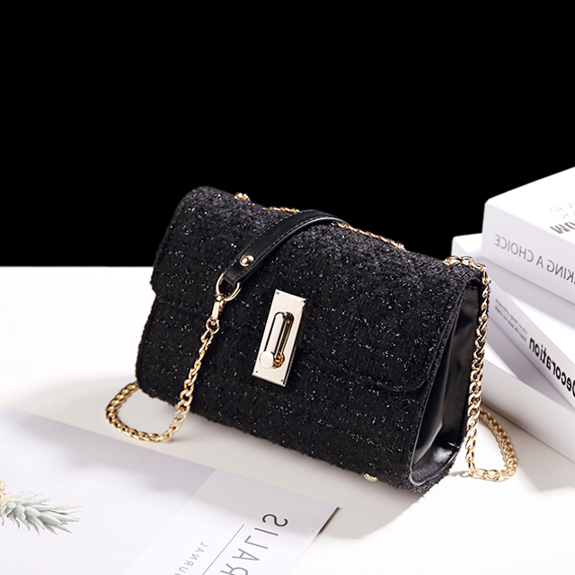 时尚简约呢子小包